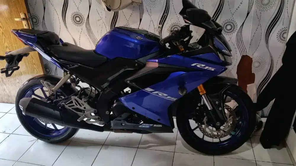 Yamaha R15 full Carbon kevlar