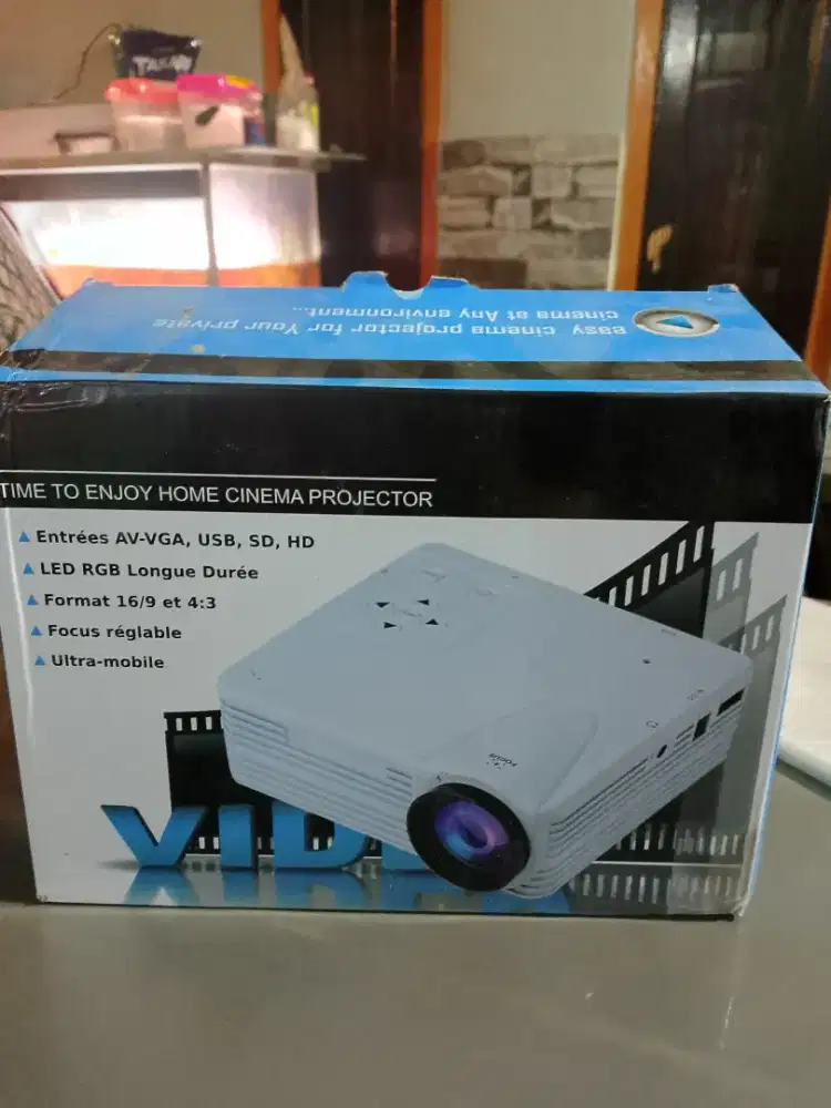 Proyektor infokus