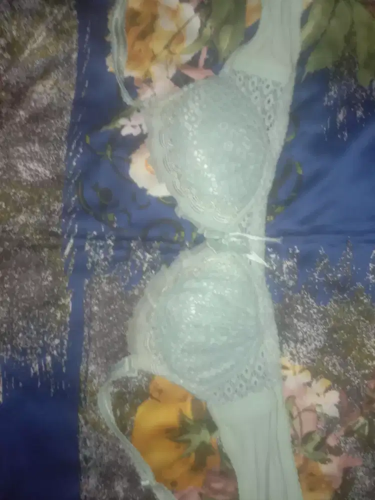 Bra busa tanpa kawat
