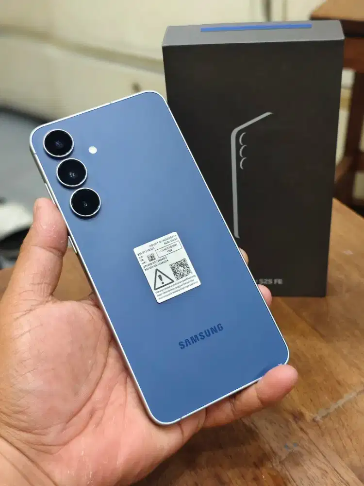 Samsung S25 FE 8/256 Gb Like New