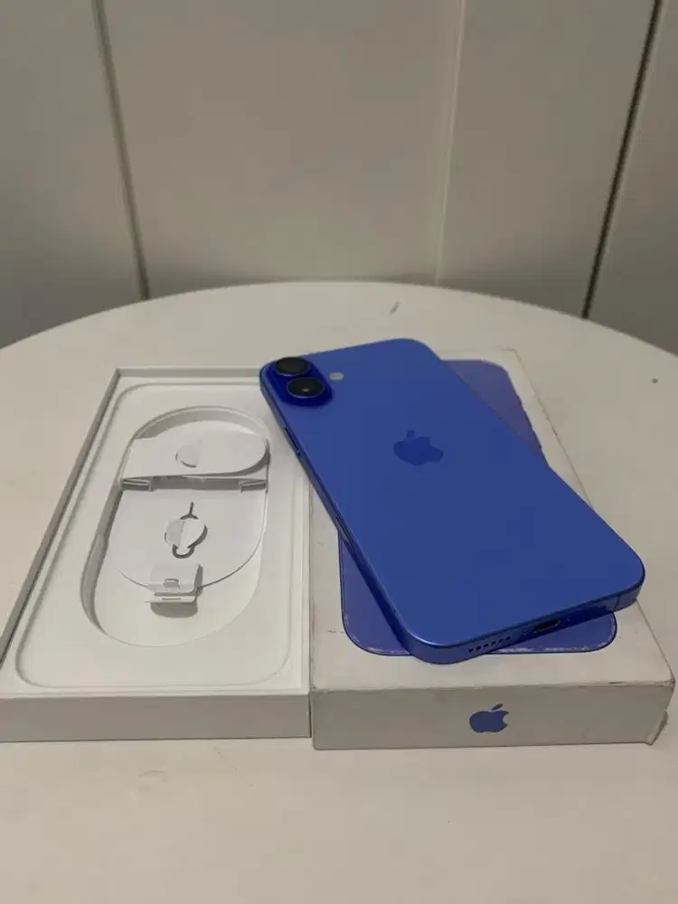 Iphone 16 Plus 128Gb - Beacukai (Nego)