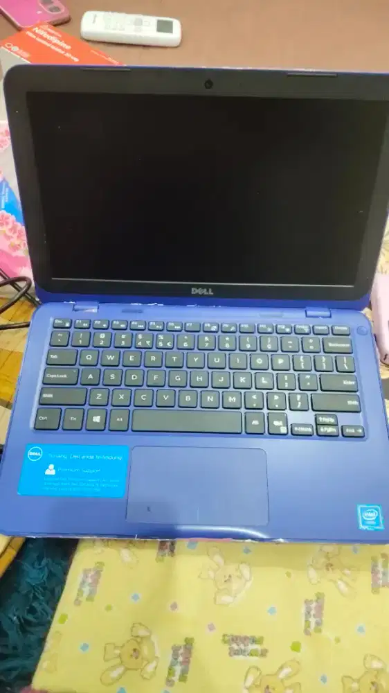Laptop bekas minus pemakaian aja
