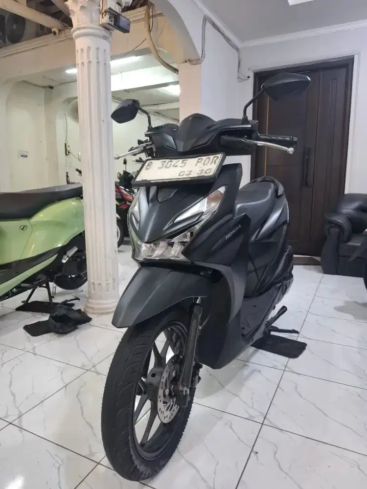 HONDA BEAT DELUXE KEYLESS TAHUN 2025, HITAM DOFF ISTIMEWA