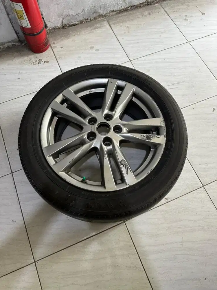 Jual velg dan ban serep elgrand