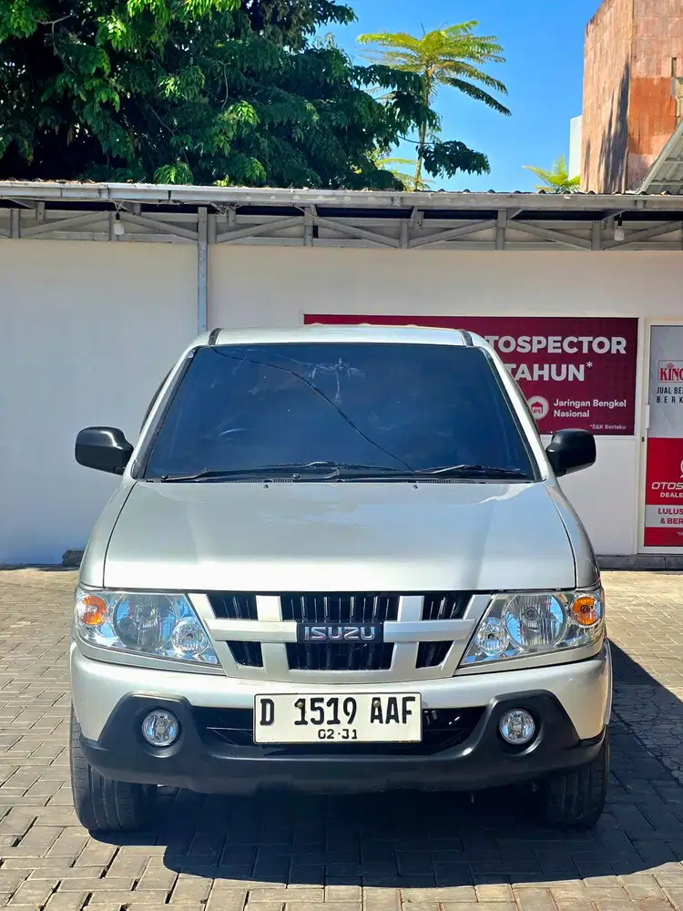 Isuzu Panther Smart 2013 TOP!!