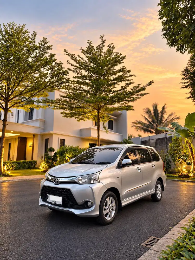 Toyota Avanza 1.3 Veloz AT 98.000 km