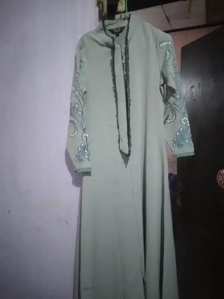 Abaya gamis hikmat