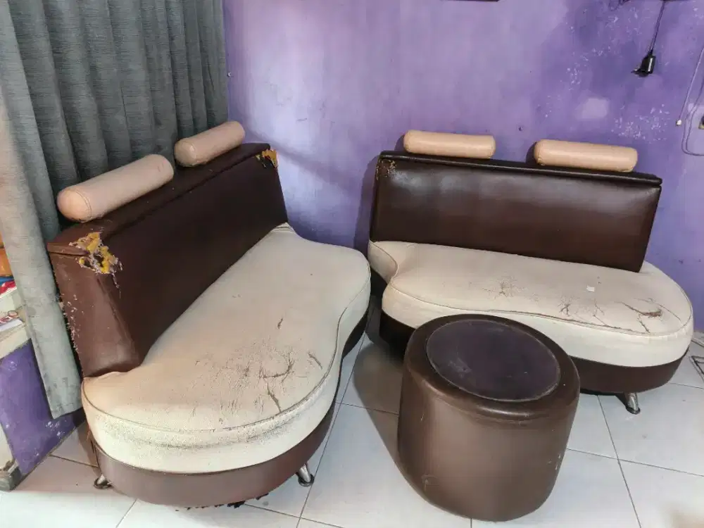 Sofa satu set apa adanya