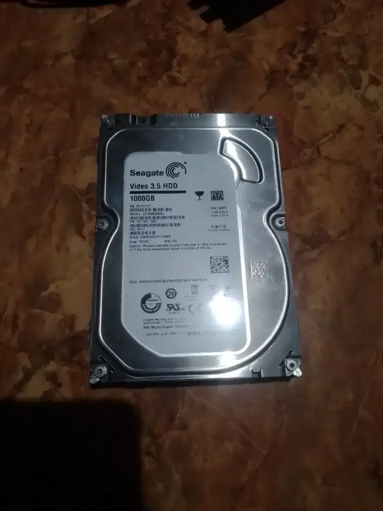 hardisk seagate 3.5 1T