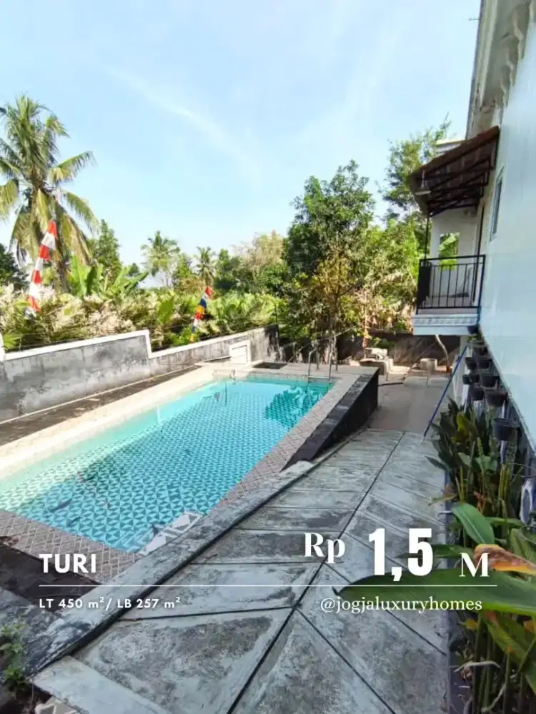 Dijual Rumah Rasa Villa di Lingkungan Sejuk Turi
