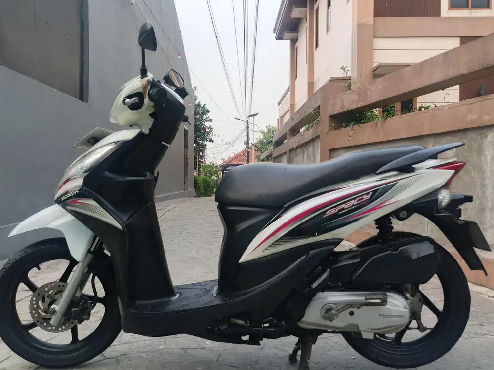 Honda spacy 2012 stater tokcer halus mulus terawat