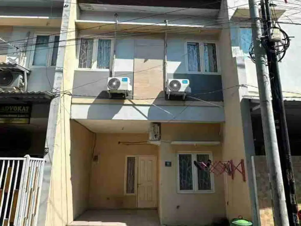 Dijual Rumah  Kutisari siap huni dekat kampus Petra