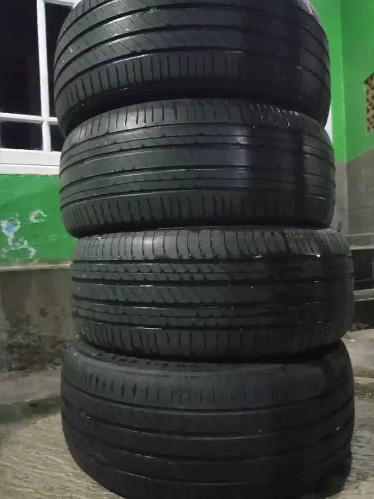 Ban Michelin Primacy 215 55 R 17 nego