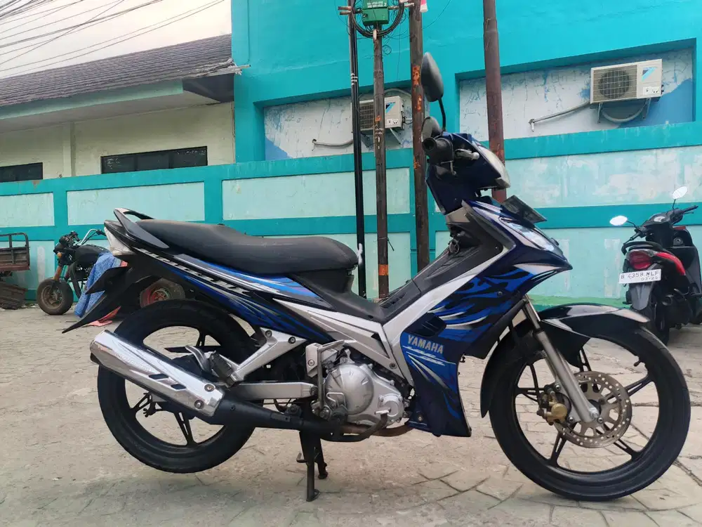 Yamaha Jupiter MX kopling 2010 stater tokcer halus mulus terawat