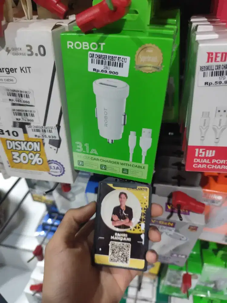 CAR CHARGER ROBOT RT-C13