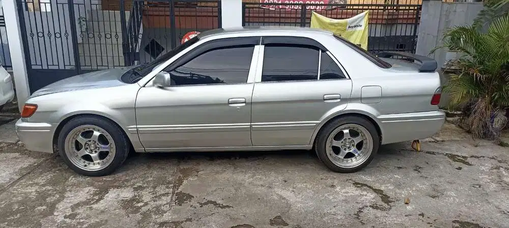 Toyota Soluna 2000 Bensin