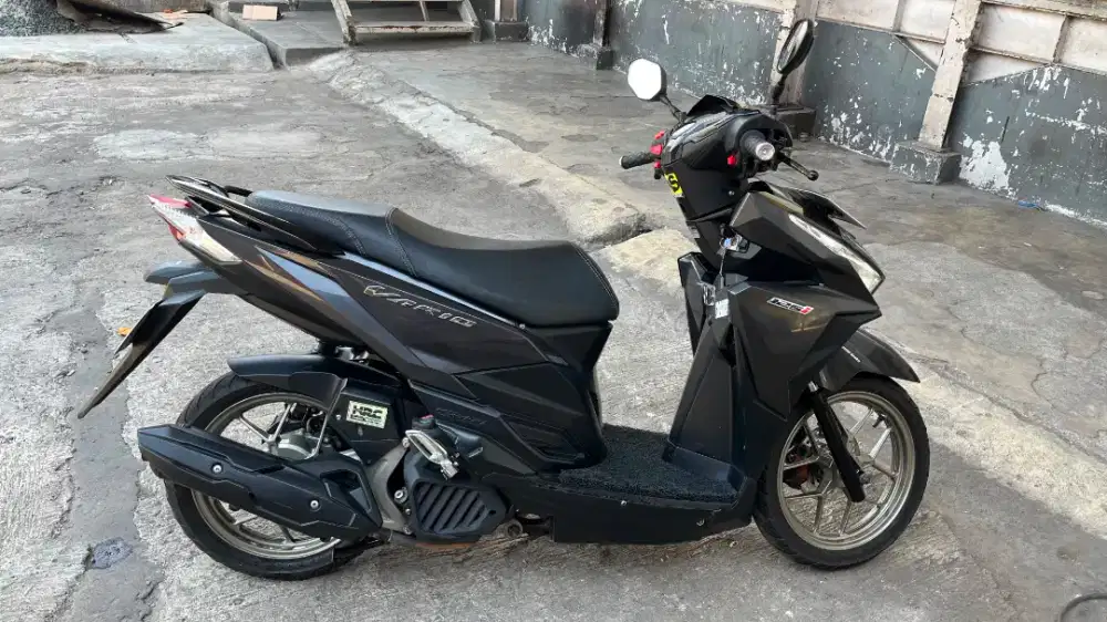 Vario 125 led old
Tahun 2015