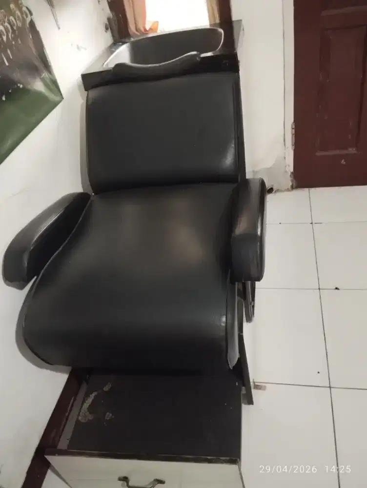 Sofa Cuci Rambut Salon