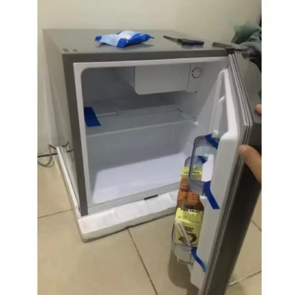 Kulkas Kecil Hisense