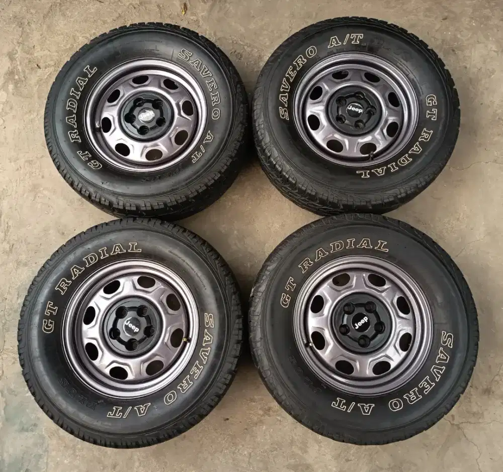 Velg kaleng taruna + ban at tebel2 ccok untuk crv/xtrail/escape dll