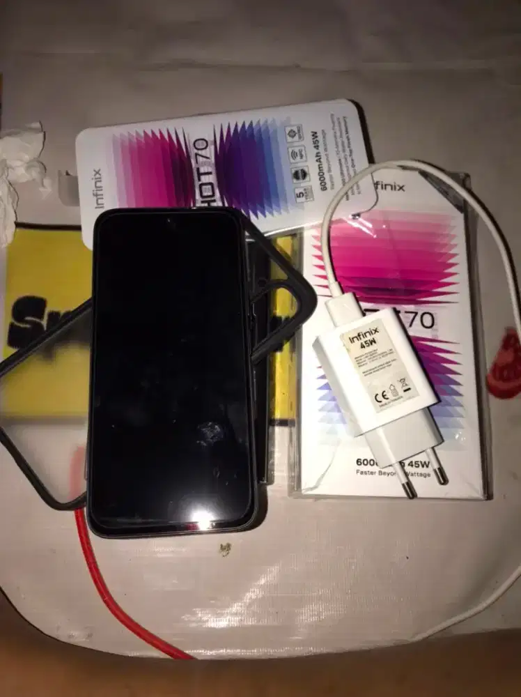 Di jual hp Infinix hot 70
