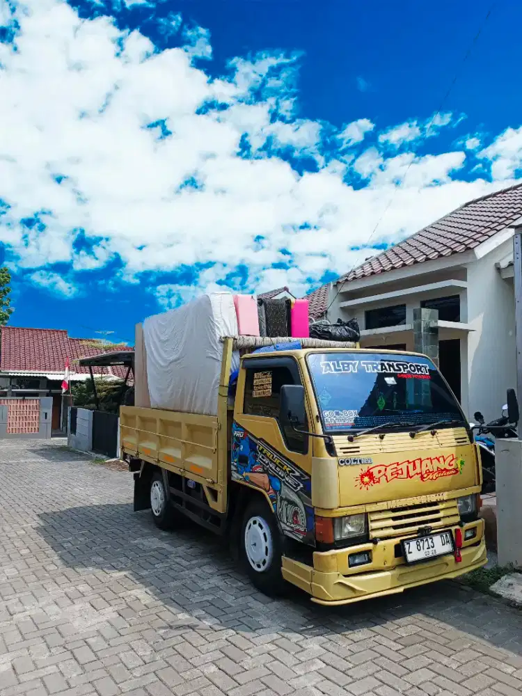 Sewa pickup dan truk engkel pindahan dll