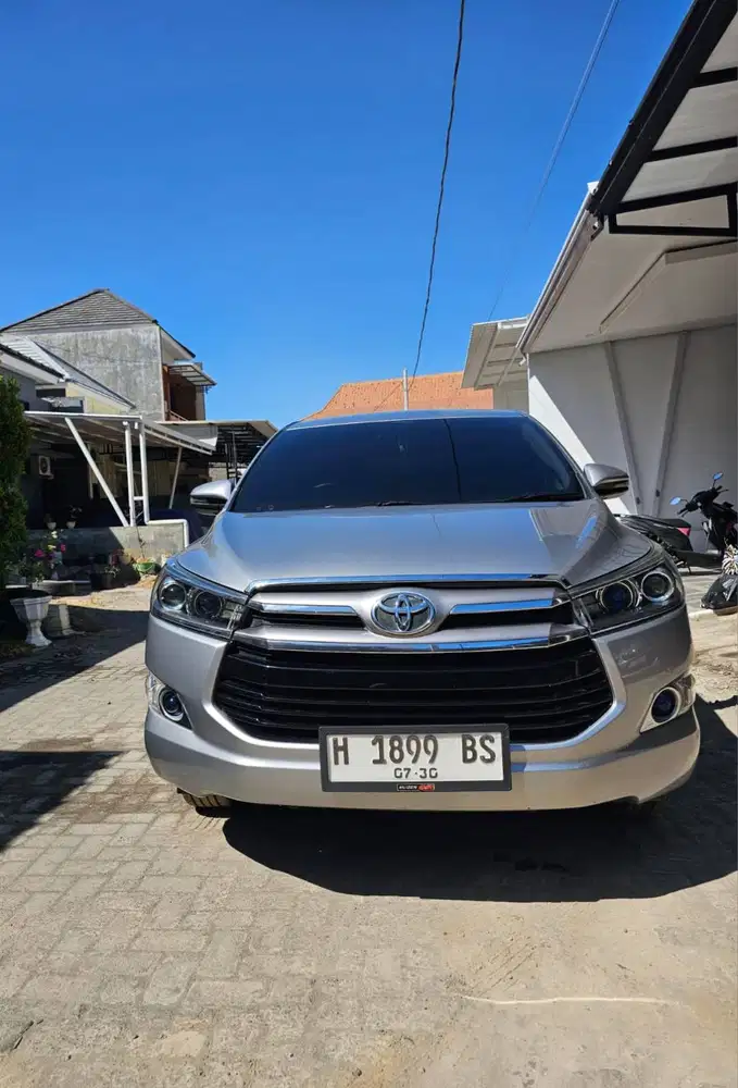 Dijual Innova V Bensin Matic tahun 2019