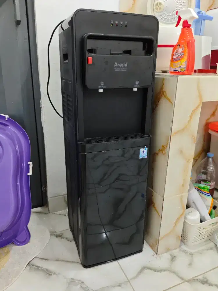 Dispenser Arashi