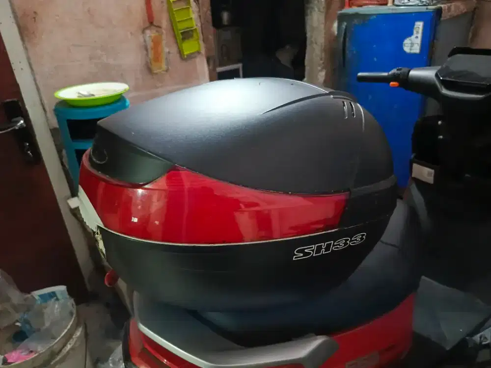 Box Bagasi Motor Merk SHAD original,Merk import Kuat kokoh siap pakai