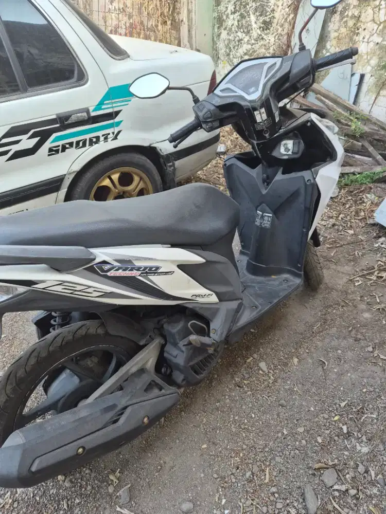 Motor Vario Bekas
