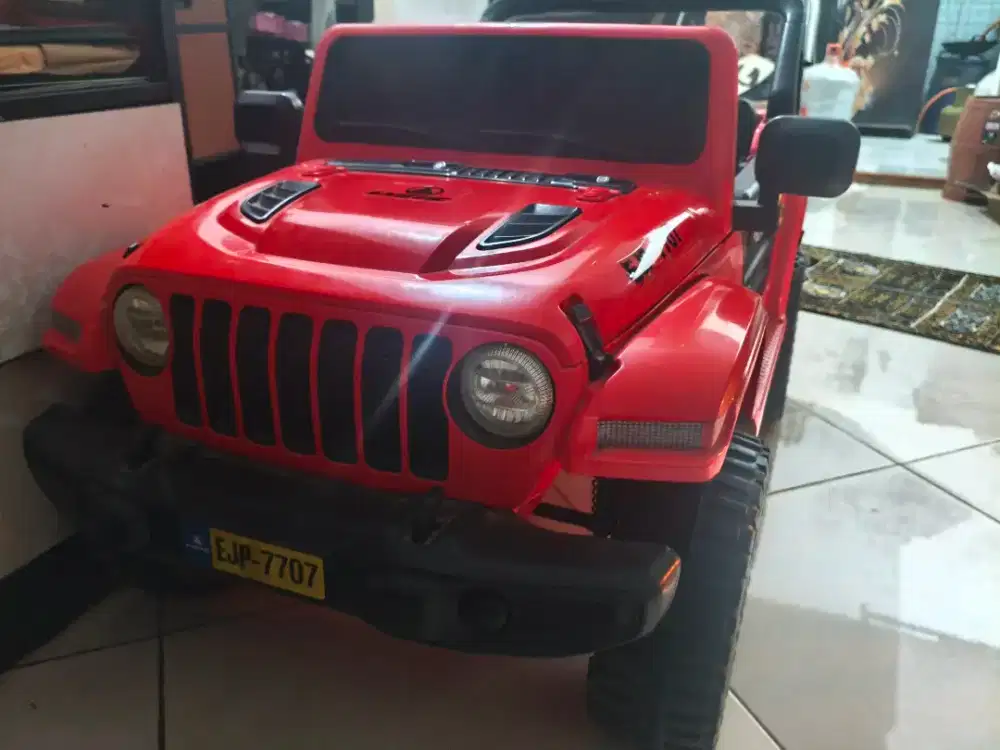 Jual mainan mobil aki anak