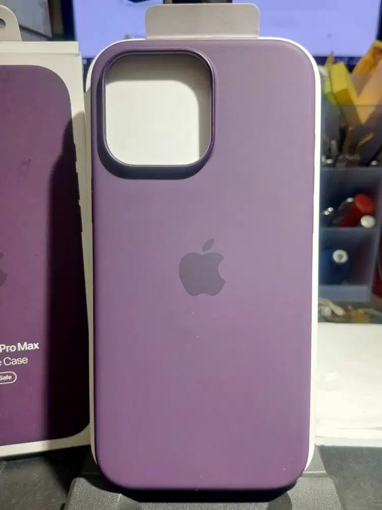 Apple iPhone 16 Pro Max Silicone Case with MagSafe|Second|Bandung|