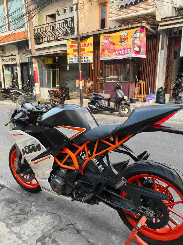 KTM RC 250 ABS VERSION