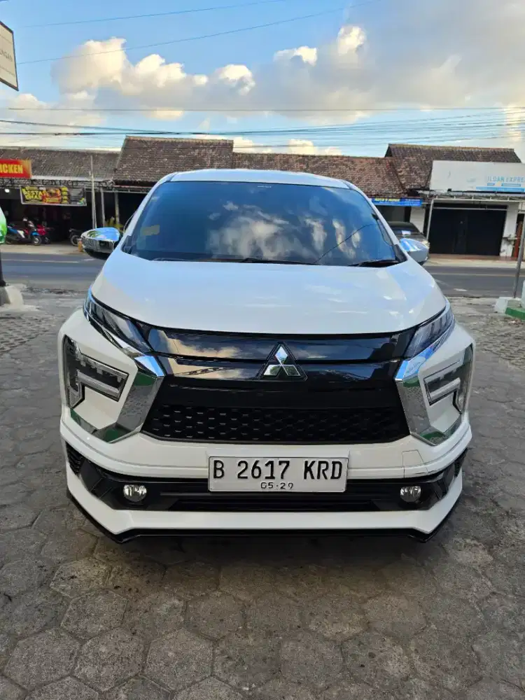 Xpander ultimate at tahun 2024