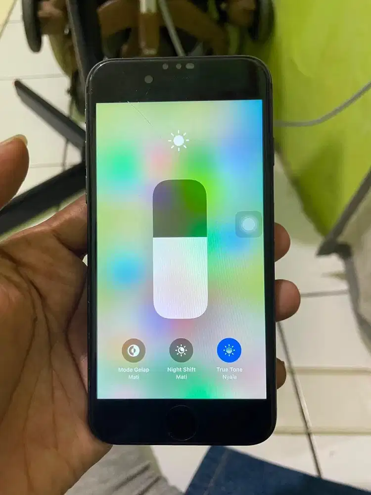 Iphone 8 64 gb aman