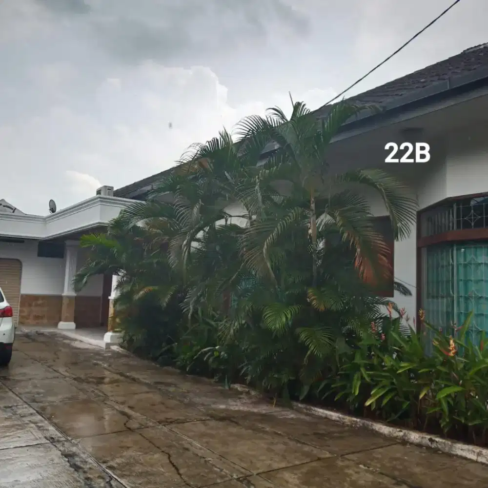 Dijual 2 rumah eksklusif di cipete jl. Terusan Gaharu 1 no. 22a & 22b