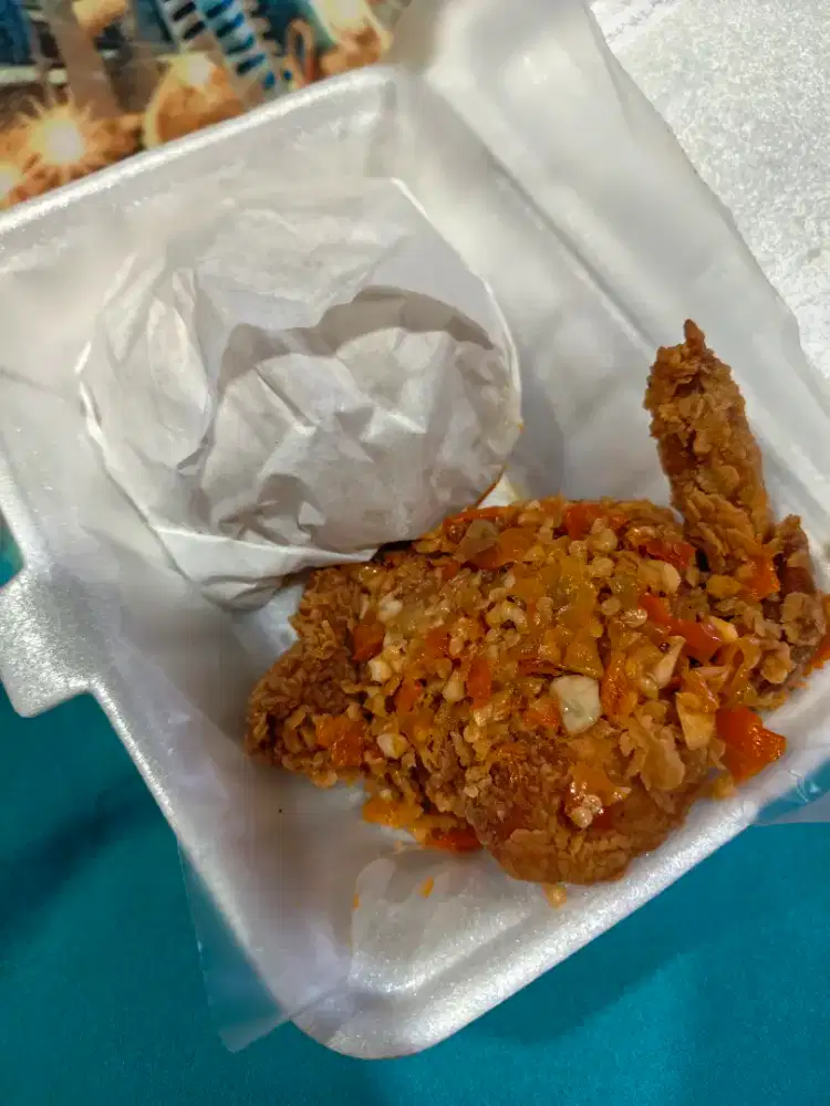 LOWONGAN KERJA – CREW AYAM GEPREK