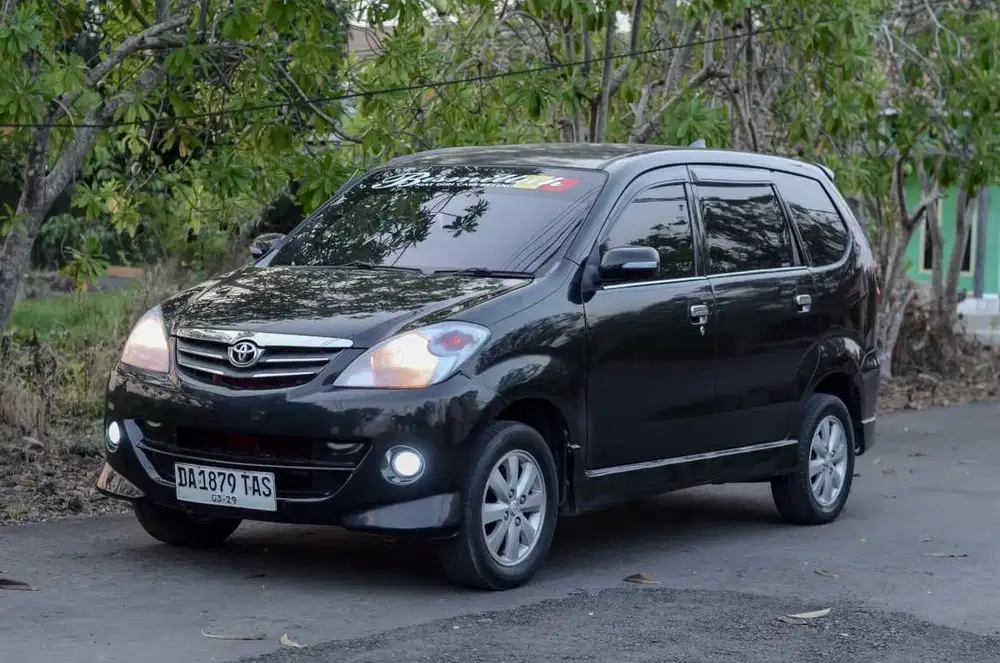 Toyota Avanza tipe S manual 1500cc