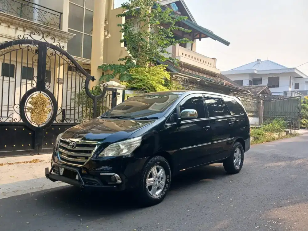 Toyota Kijang Innova A/T Tahun 2004 Upgrade Barong 2015 Full Orisinil