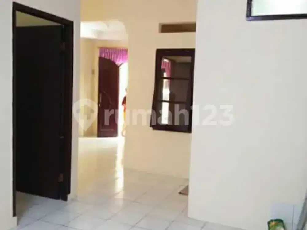 Di Jual Rumah Lokasi Strategis di Puri Megah Cipondoh Tangerang
