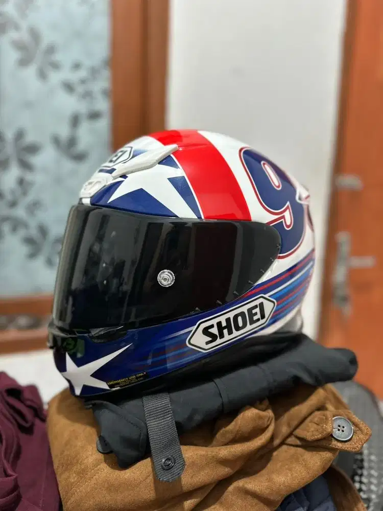 Helm shoei z7 indy marquez original