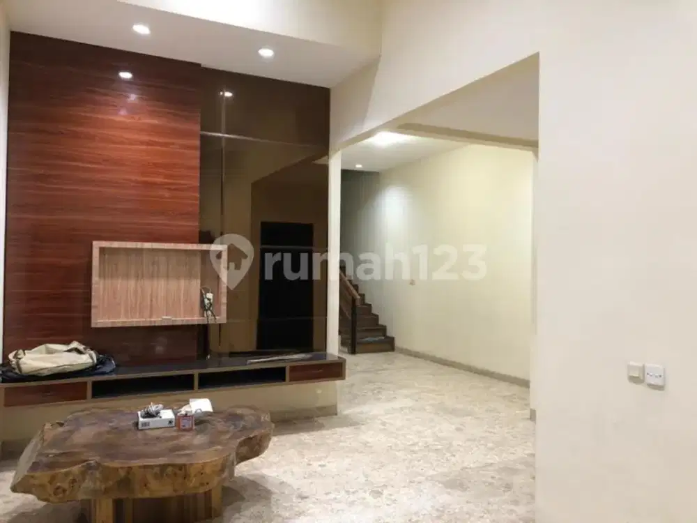 Rumah Bagus Siap Huni Di Premier Village Cipondoh Tangerang