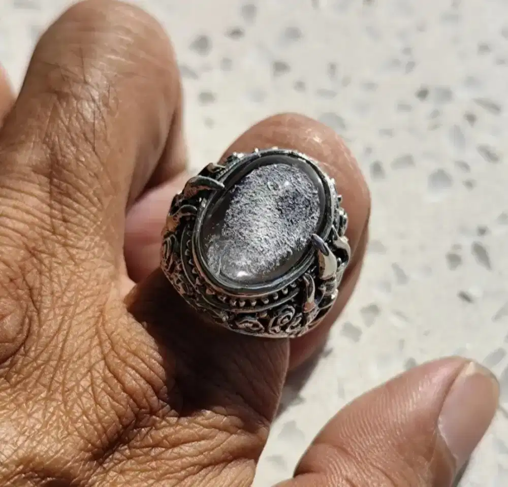 BALINESE SUPER CRYSTAL NATURAL AMETHYST