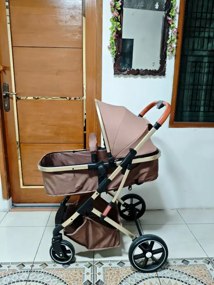 Stroller Beige 2 Arah Lipat