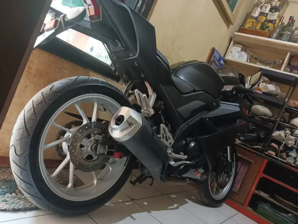 Dijual R15 V3 2018 SS Lengkap hidup