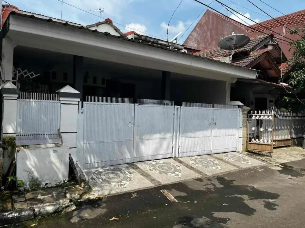 Rumah Siap Huni di Prima Harapan Regency, Kota Bekasi