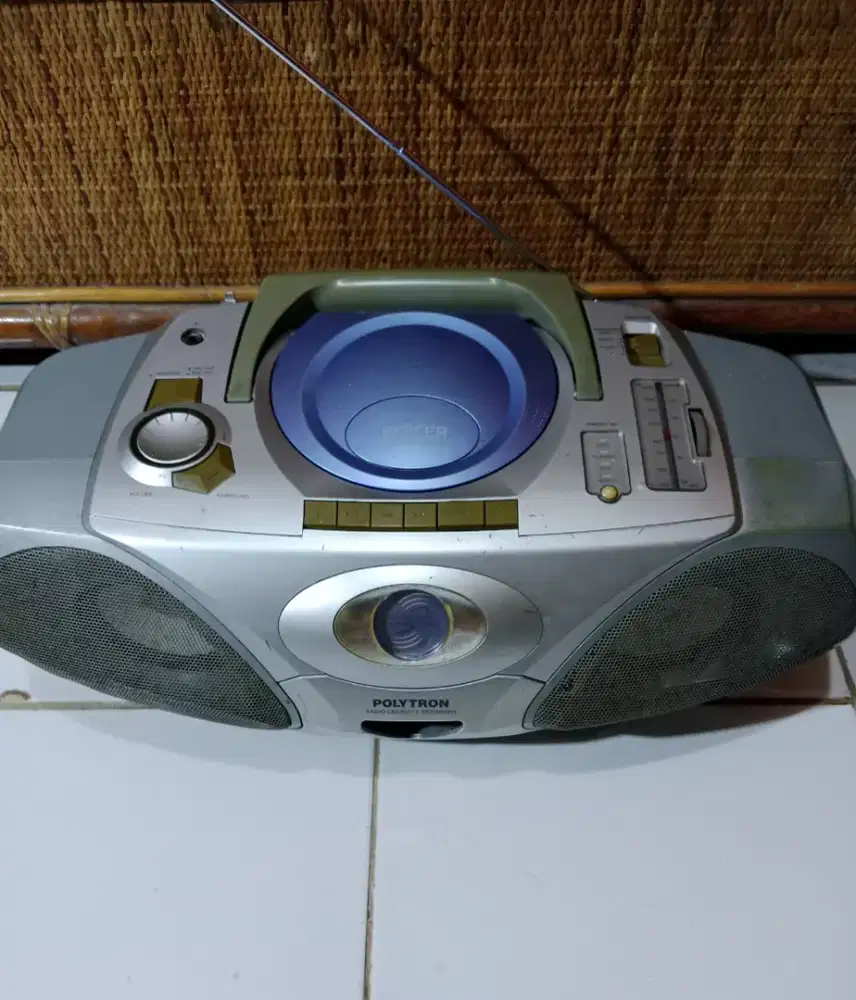 Radio Tape Polytron BX 500*