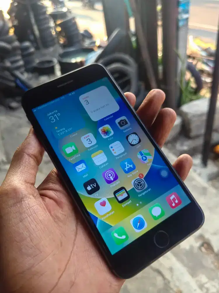 IPhone 8 Plus 64