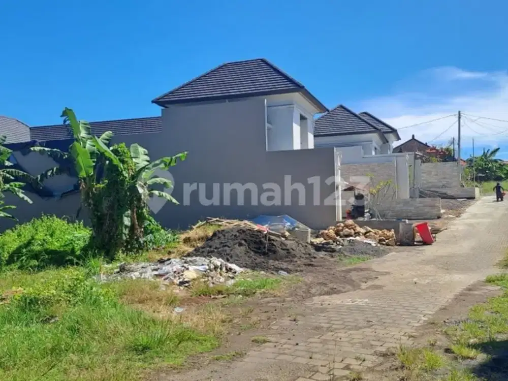 Dikontrakkan Tanah Plot Kecil Sangat Langka Dekat Pantai