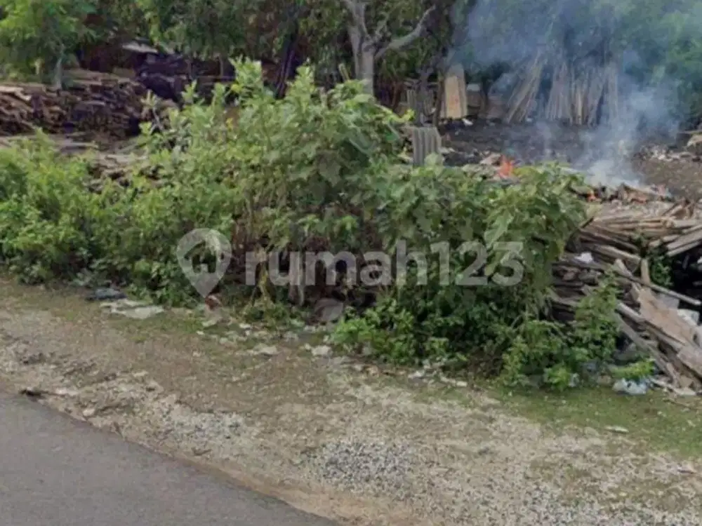 Dikontrakkan Tanah Super Strategis Dekat Pantai di Ungasan